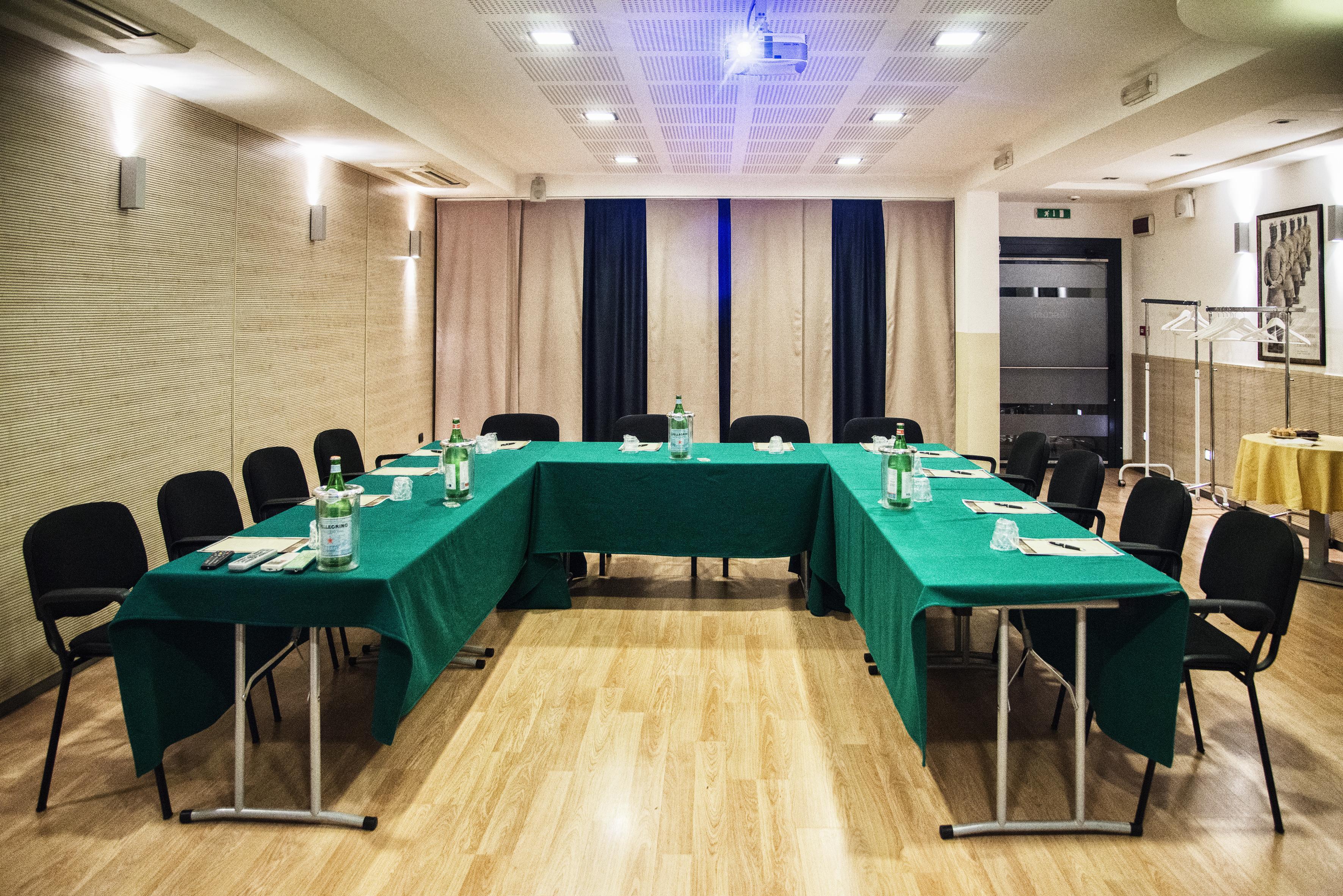 Acca Palace Aa Hotels Milano Ngoại thất bức ảnh