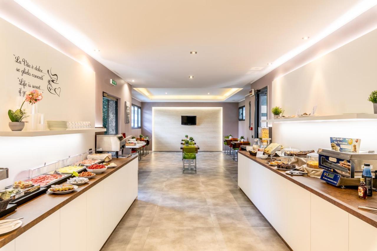 Acca Palace Aa Hotels Milano Ngoại thất bức ảnh